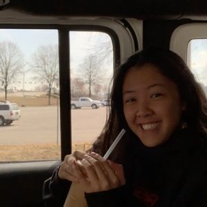 Meet your Posher, Laura